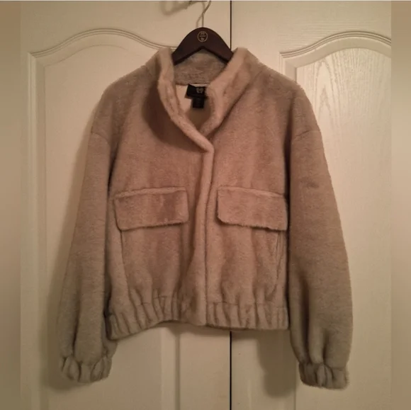 House Of Harlowe 1960 Beige Faux Mink Fur Jacket XS - Picture 2 of 10